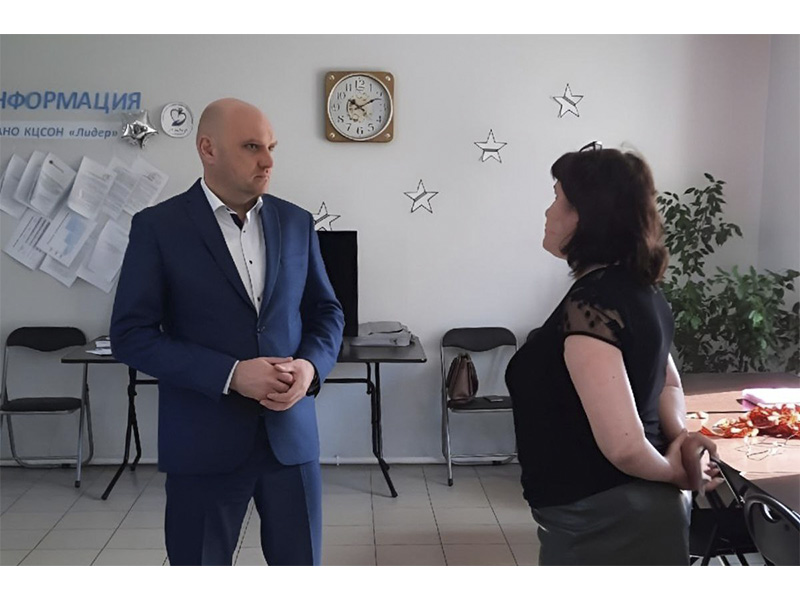 Глава города Боготола ознакомился с работой Комплексного центра социального обслуживания населения «Лидер»..